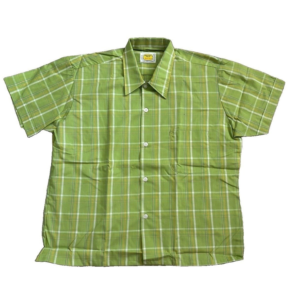 Vintage 70s Retro Boxy Plaid Short Sleeve Shirt Men L Lime Green Made in Japan